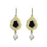 Tasman Earrings Black/Pearl