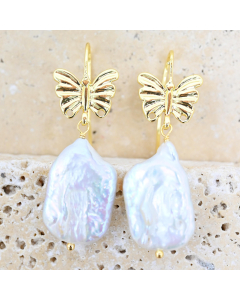 JEZ-E-GD  Gold and pearl earrings with butterfly